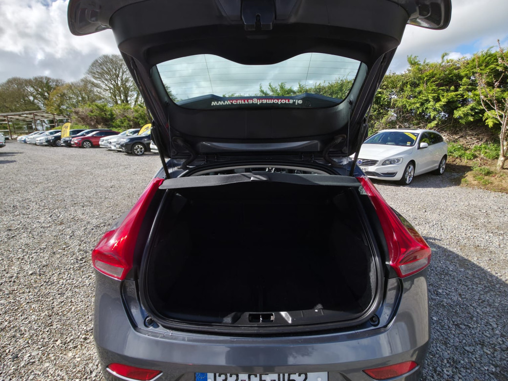 2013 Volvo V40