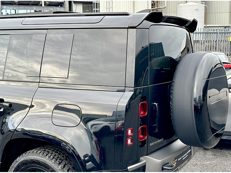 2025 Land Rover Defender