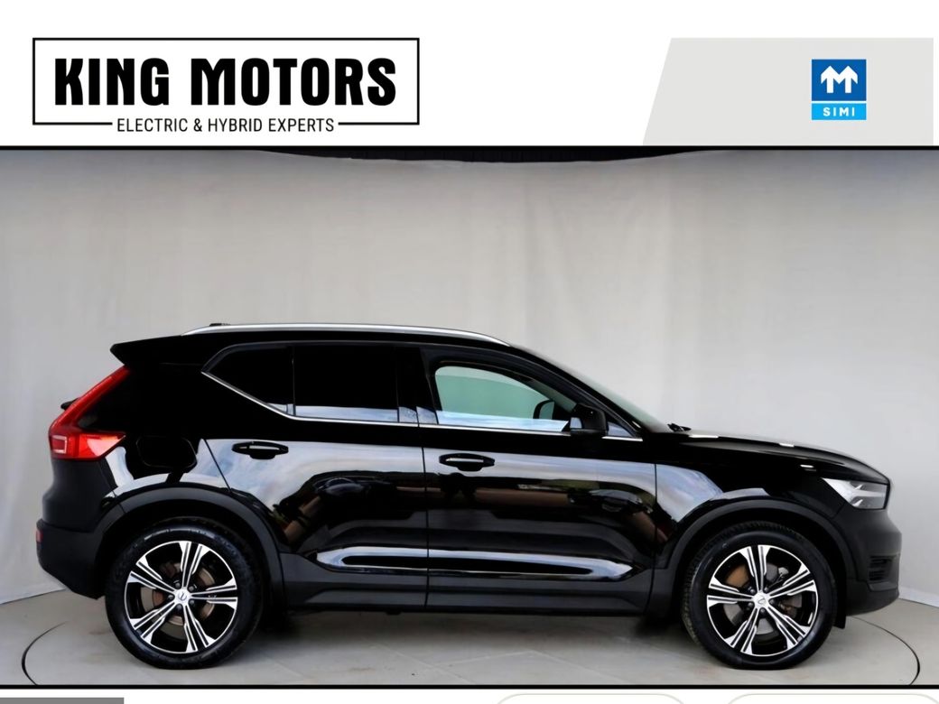 2022 Volvo XC40