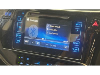 2016 Toyota Auris