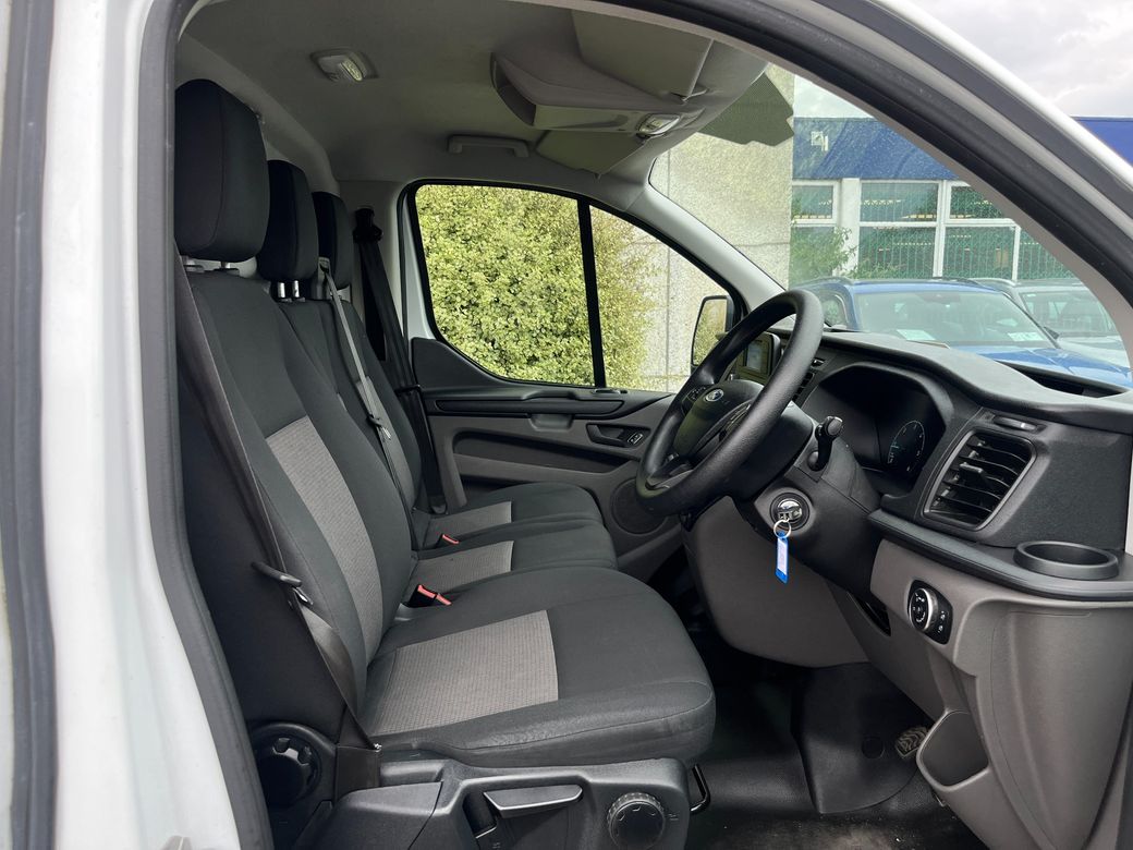 2022 Ford Transit Custom