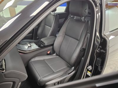 2025 Land Rover Range Rover Velar