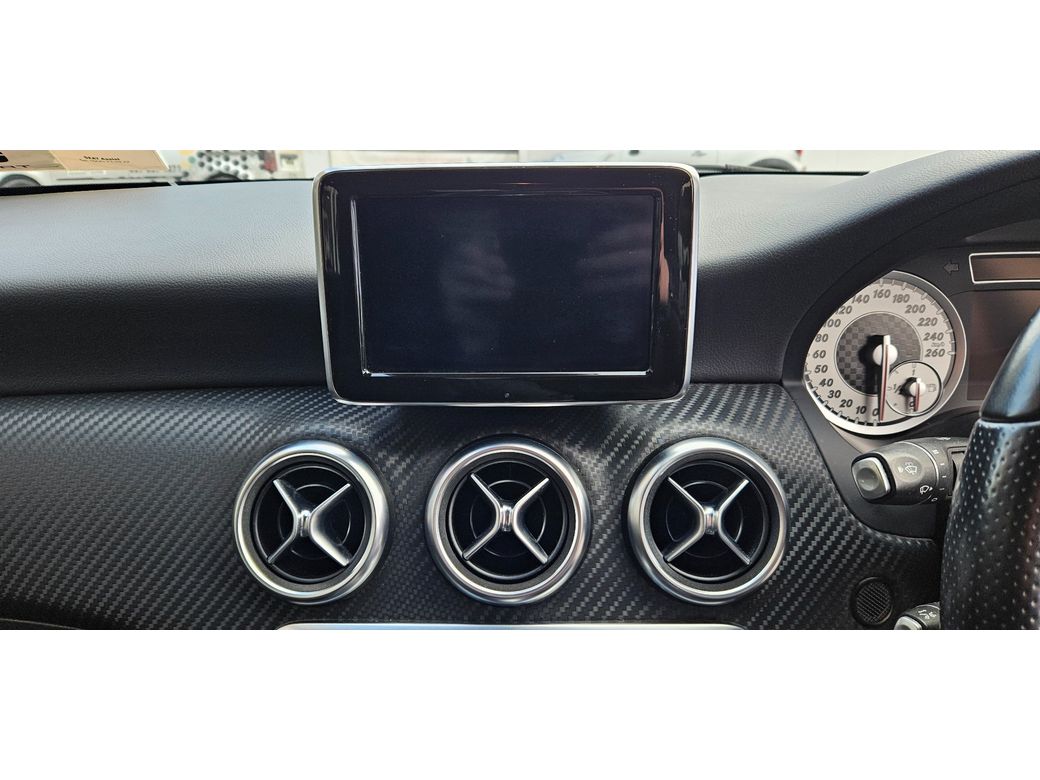 2013 Mercedes-Benz A 180