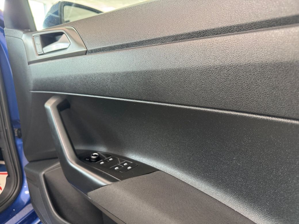 2018 Volkswagen Polo