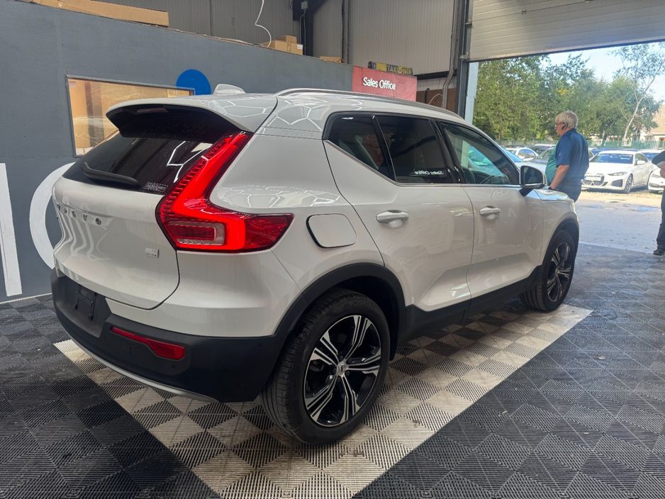 2021 Volvo XC40
