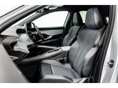 2025 Peugeot 3008