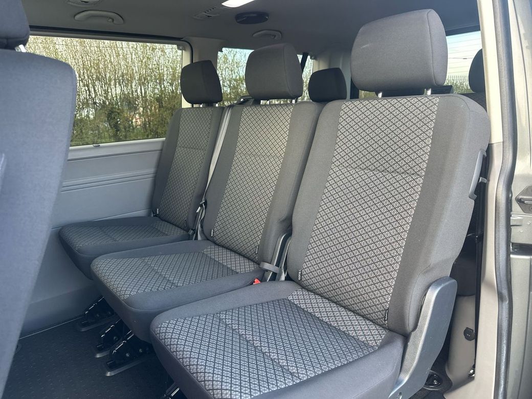 2020 Volkswagen Shuttle