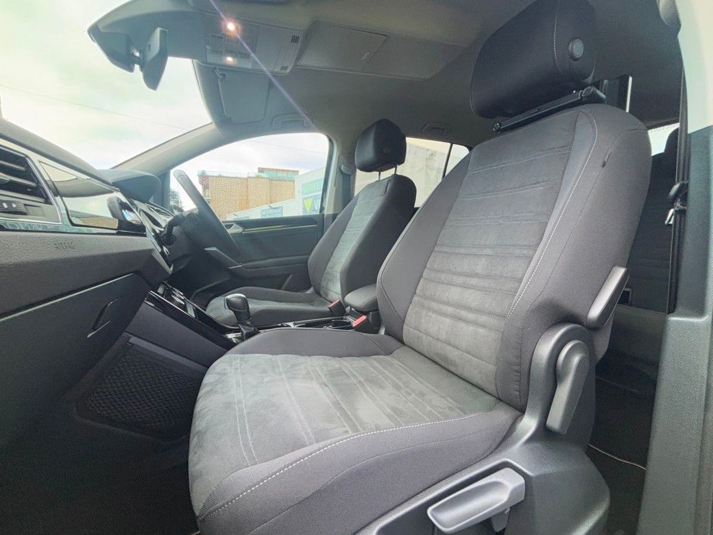 2020 Volkswagen Touran