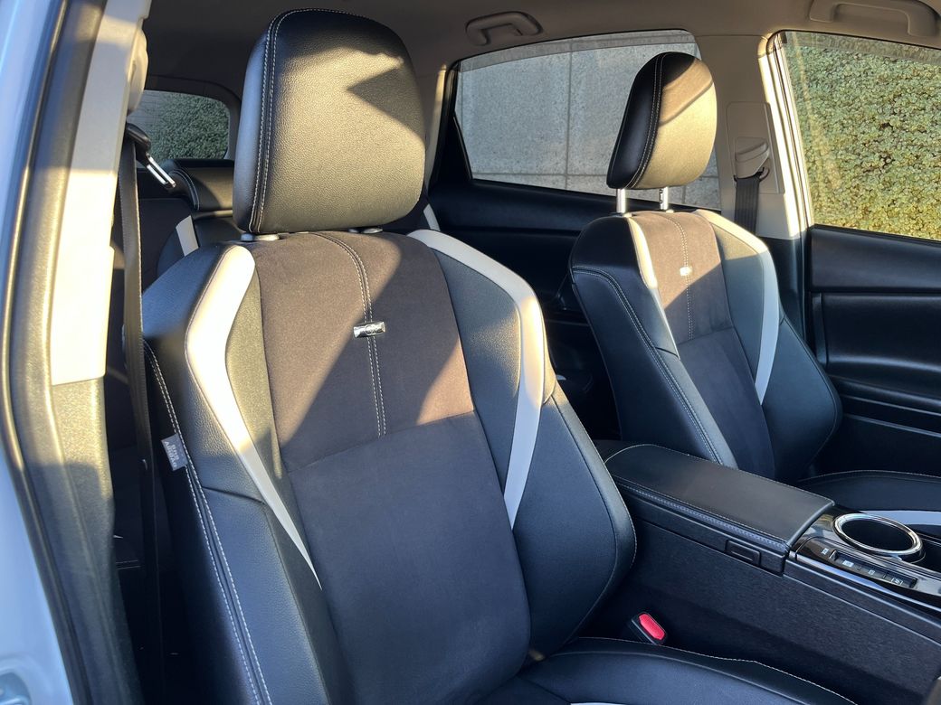 2015 Toyota Prius Alpha