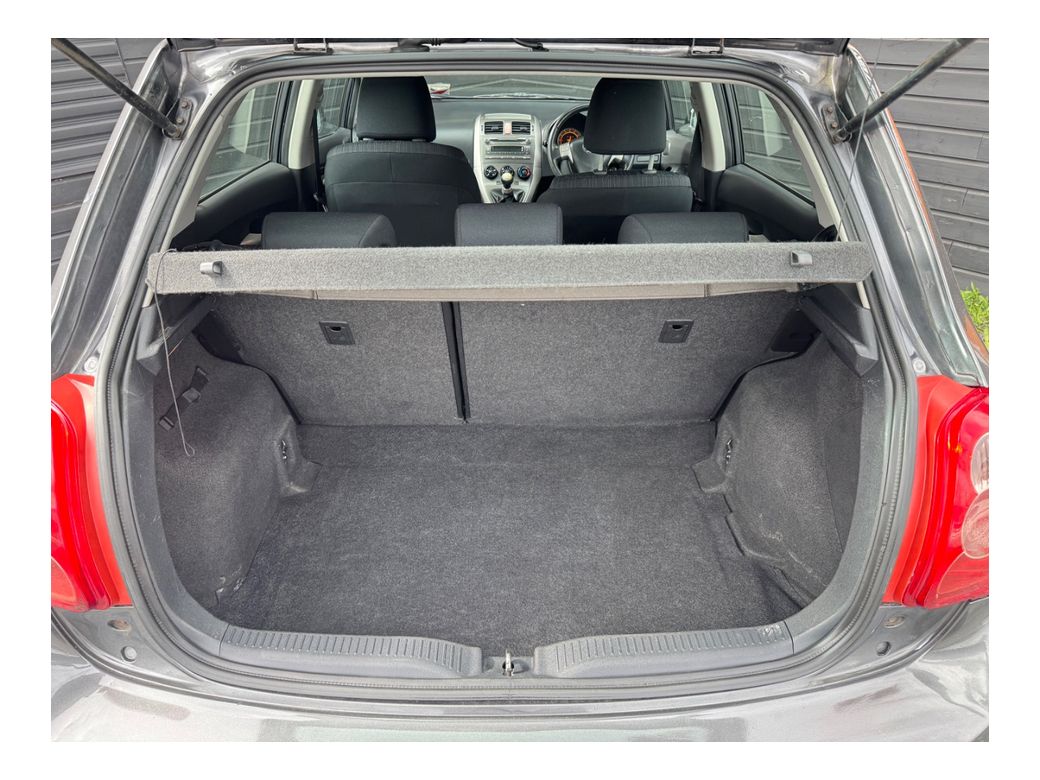 2007 Toyota Auris