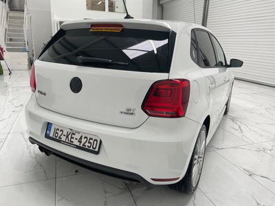 2016 Volkswagen Polo
