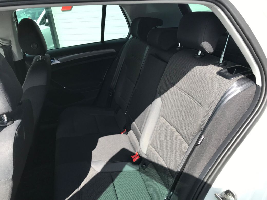 2021 Volkswagen Golf