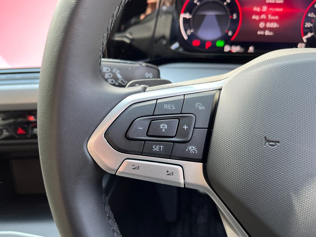 2024 Volkswagen Golf