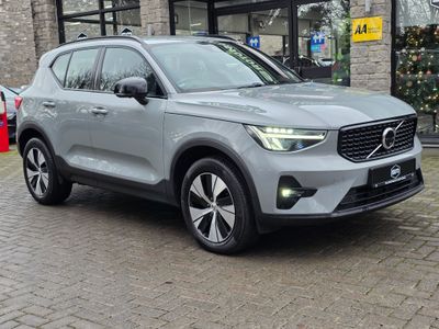 2023 Volvo XC40
