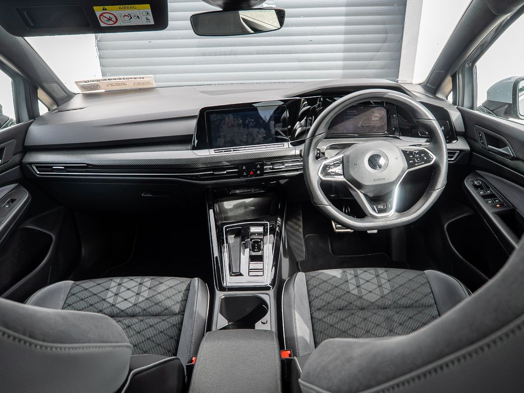 2023 Volkswagen Golf