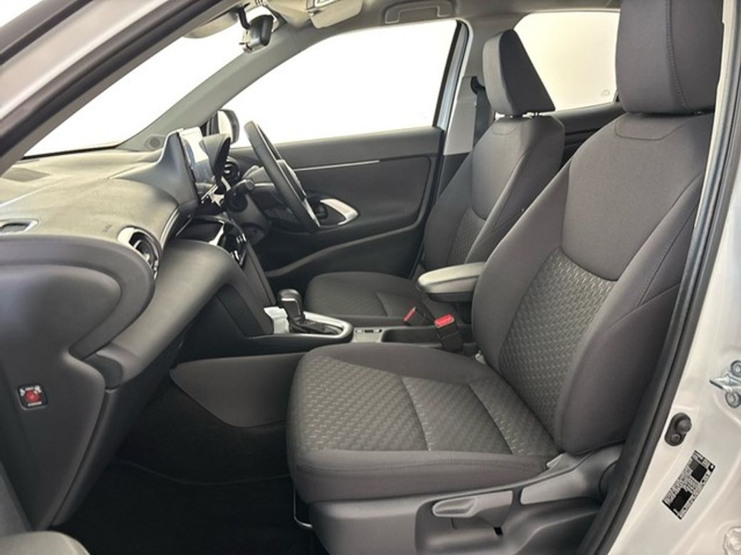 2025 Toyota Yaris Cross