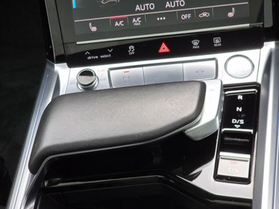 2021 Audi e-tron