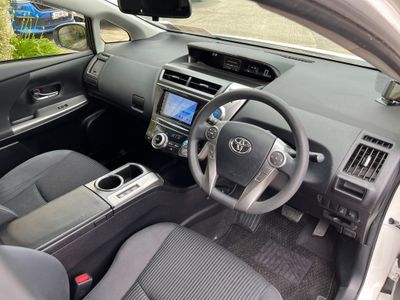 2015 Toyota Prius Alpha
