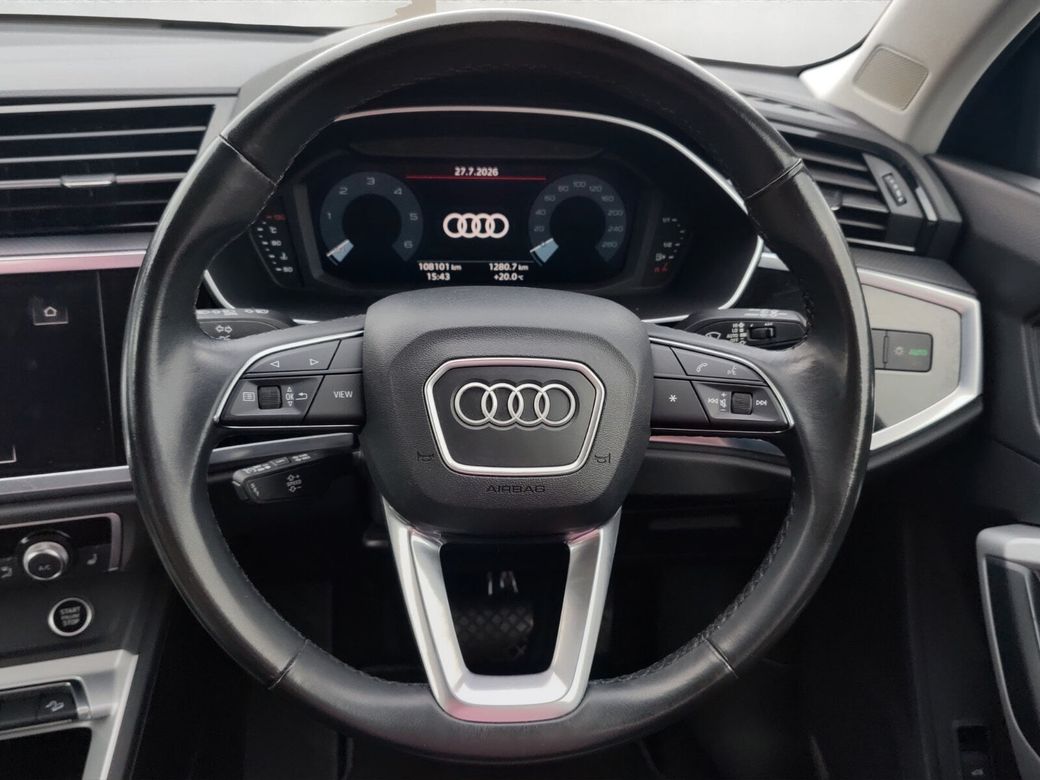 2022 Audi Q3