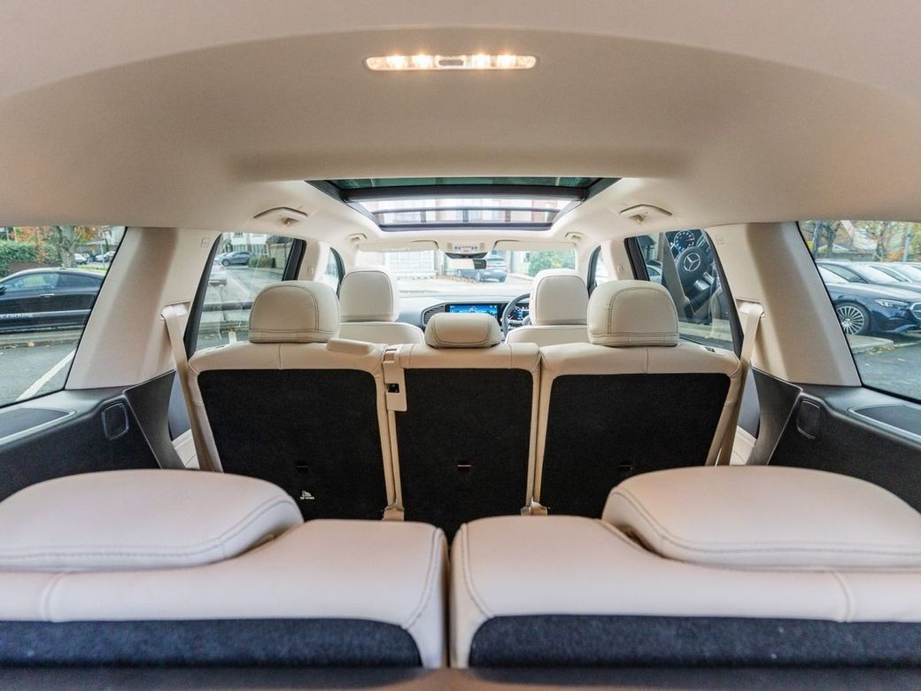 2026 Mercedes-Benz GLS Class