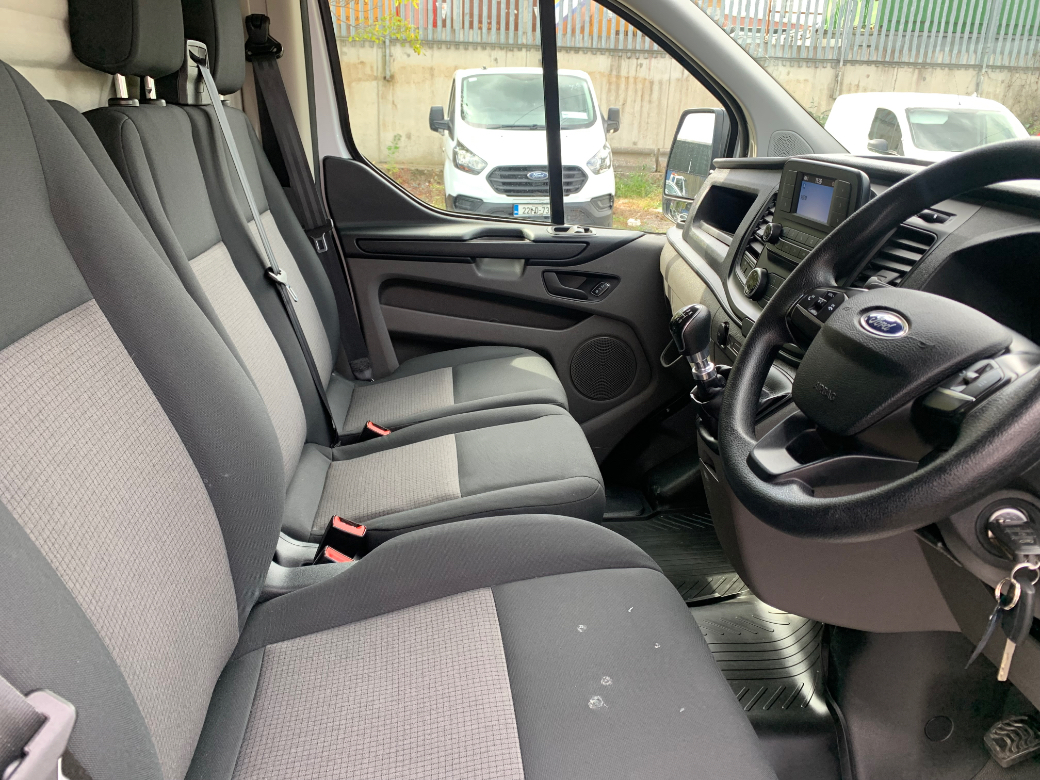 2022 Ford Transit Custom