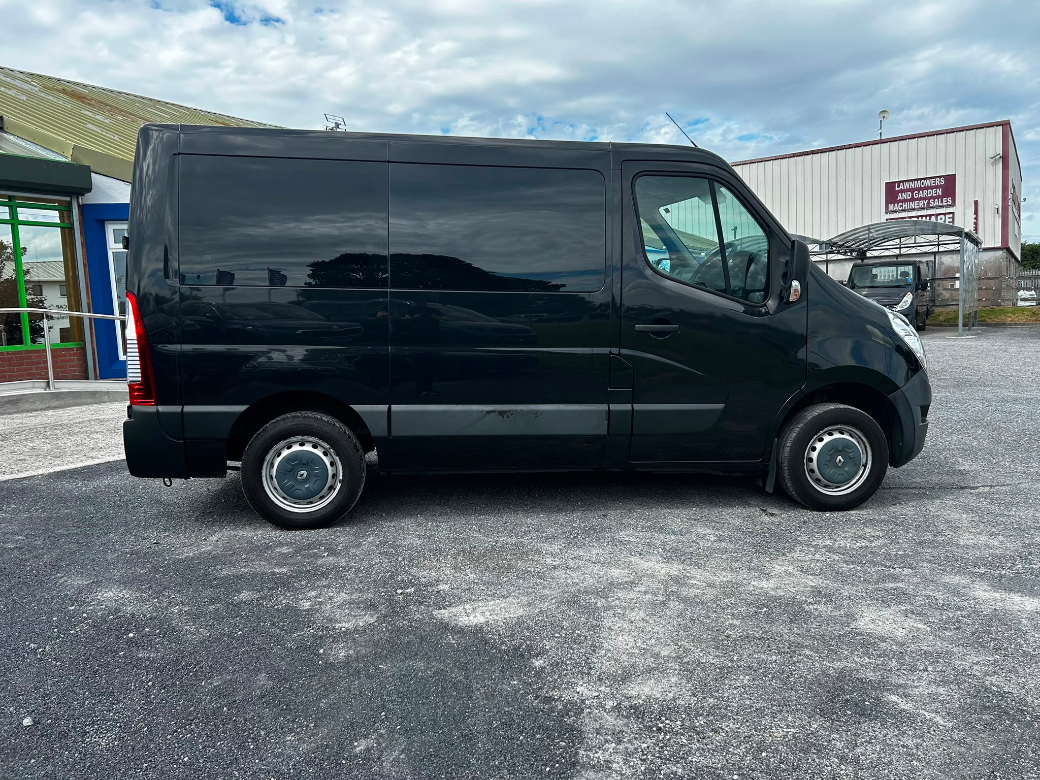 2020 Renault Master