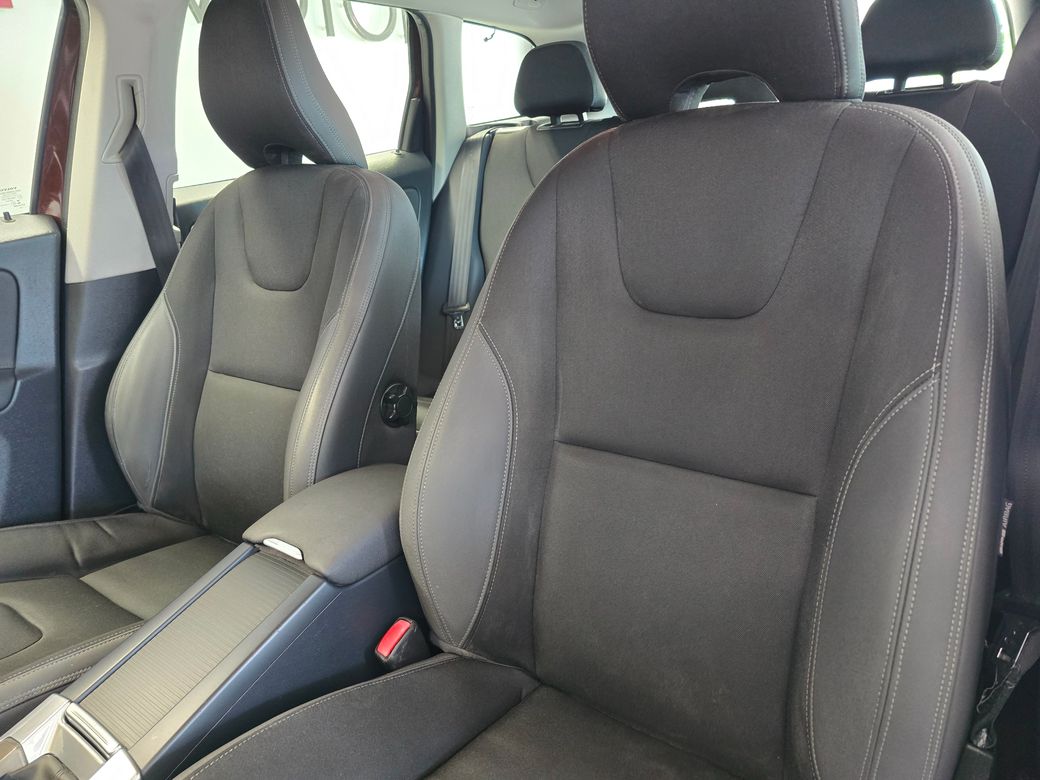 2014 Volvo XC60