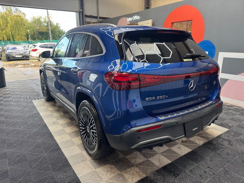 2025 Mercedes-Benz EQA