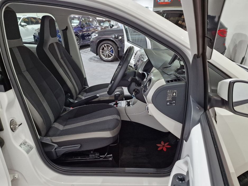 2020 Volkswagen up!