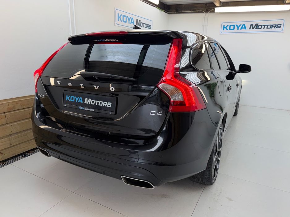 2017 Volvo V60