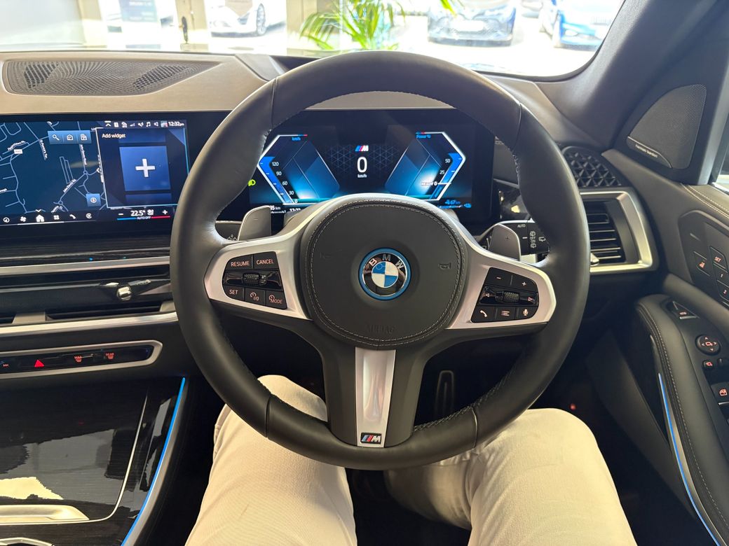 2025 BMW X5