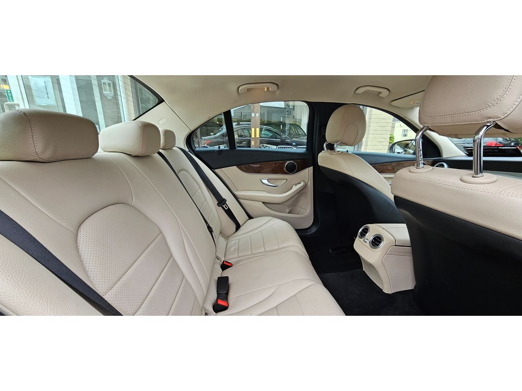 2016 Mercedes-Benz C Class