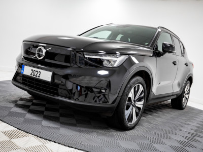 2023 Volvo XC40