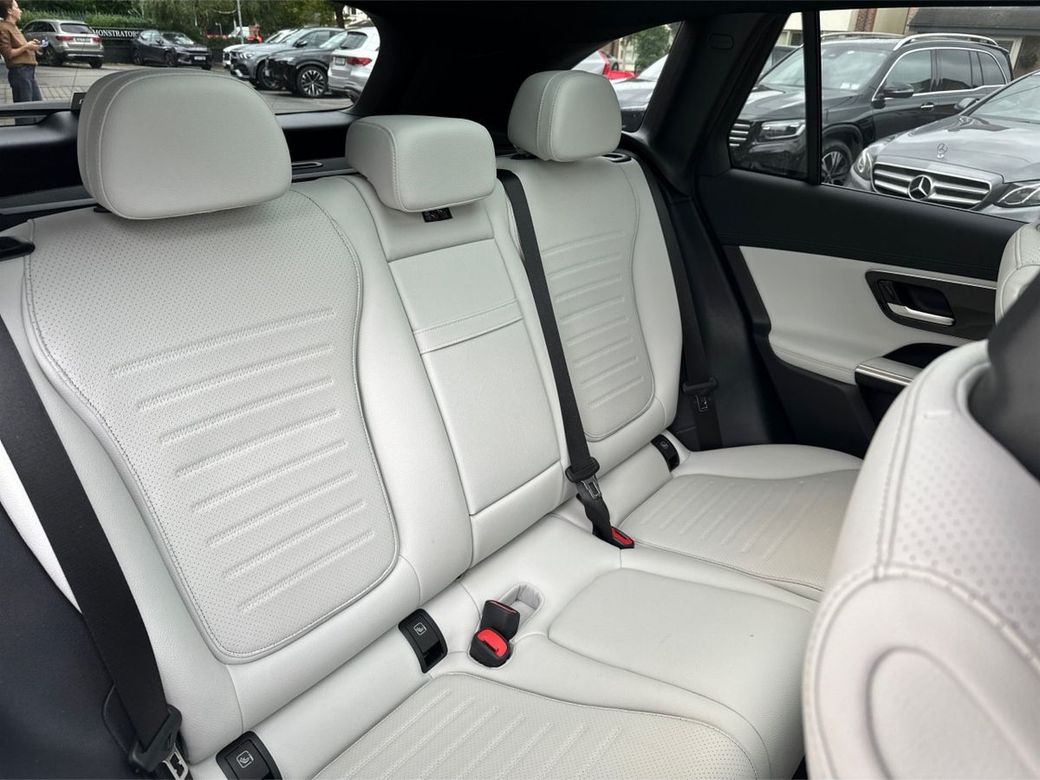 2025 Mercedes-Benz GLC Class