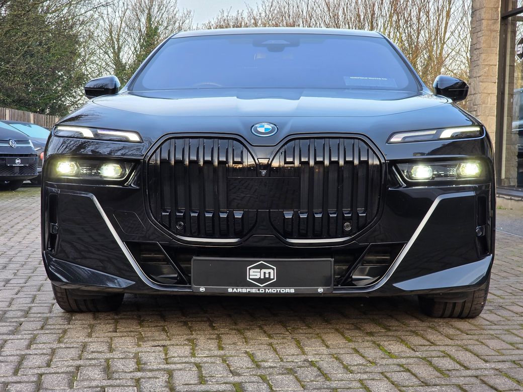 2024 BMW i7