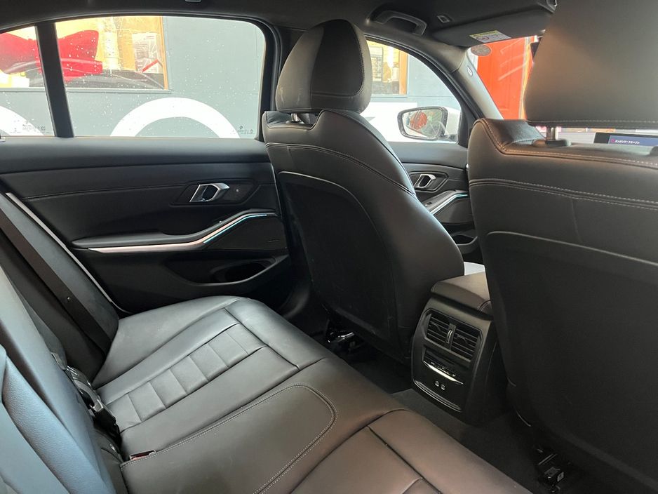 2025 BMW 3 Series