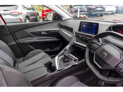 2020 Peugeot 3008