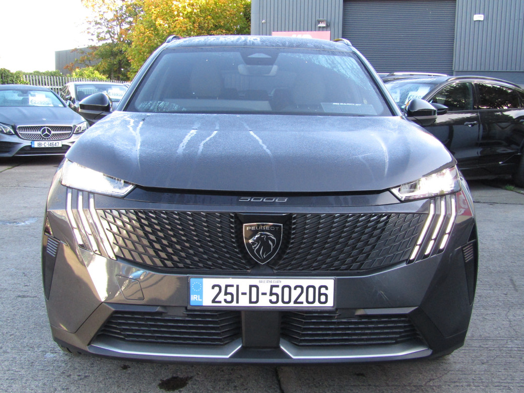 2025 Peugeot 5008