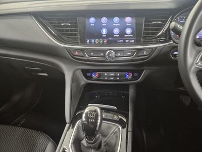 2020 Opel Insignia