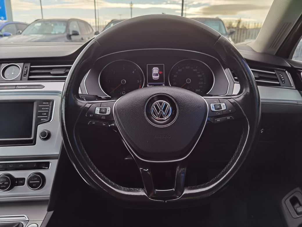 2016 Volkswagen Passat