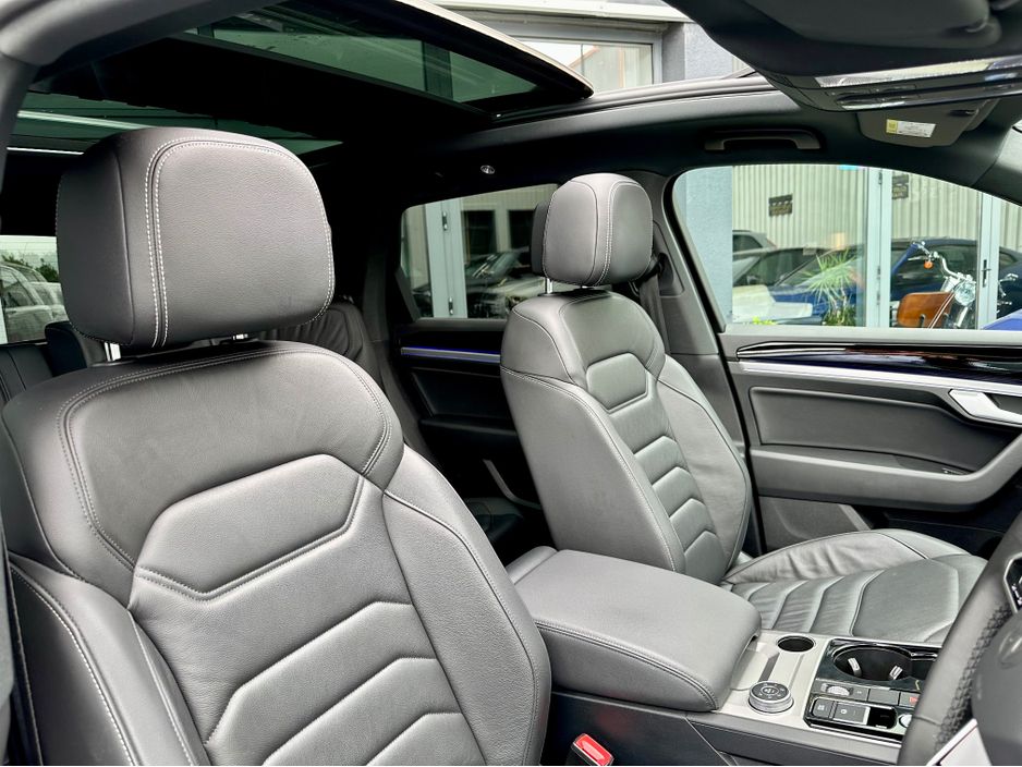 2022 Volkswagen Touareg
