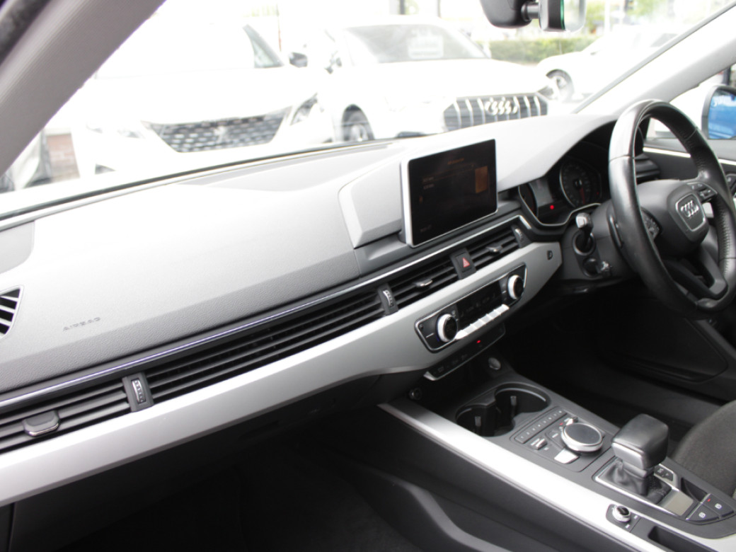 2016 Audi A4
