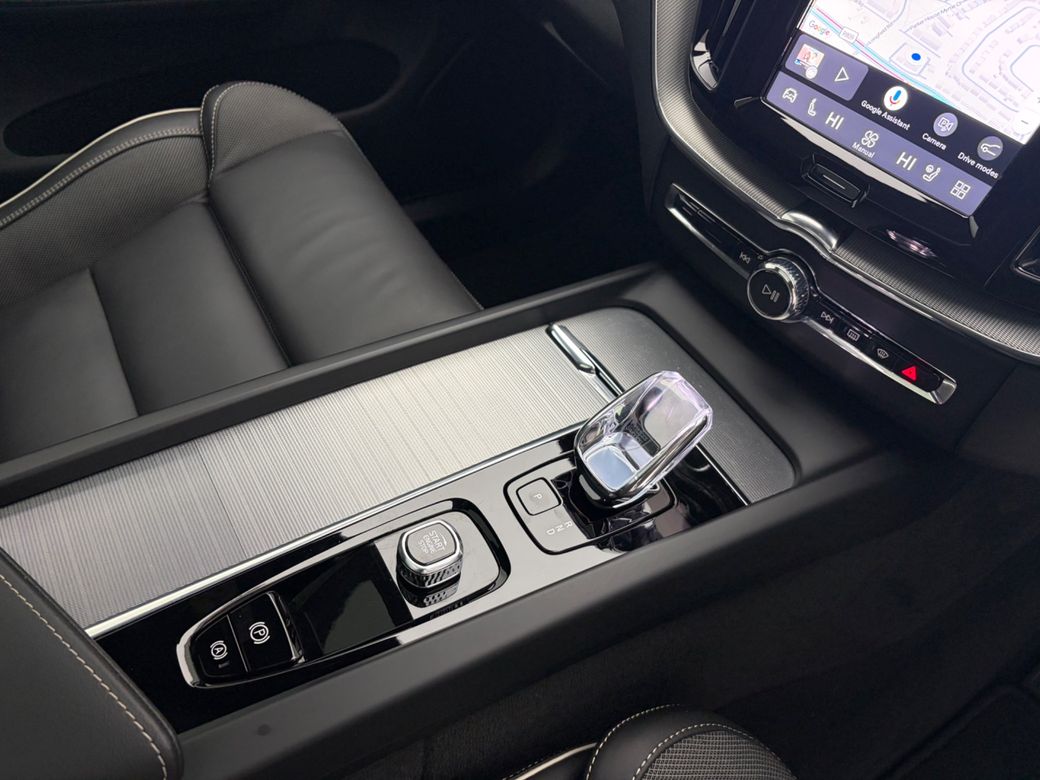 2025 Volvo XC60