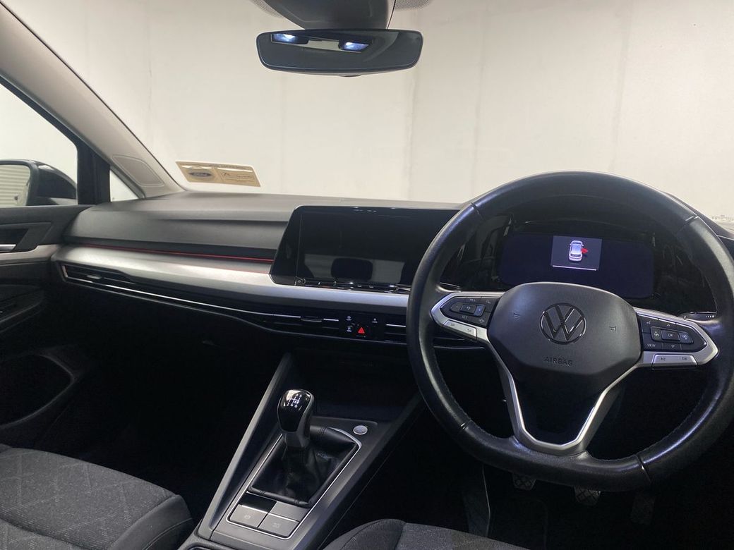 2024 Volkswagen Golf