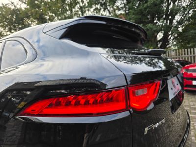 2019 Jaguar F-Pace