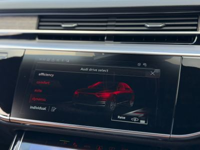2024 Audi A8