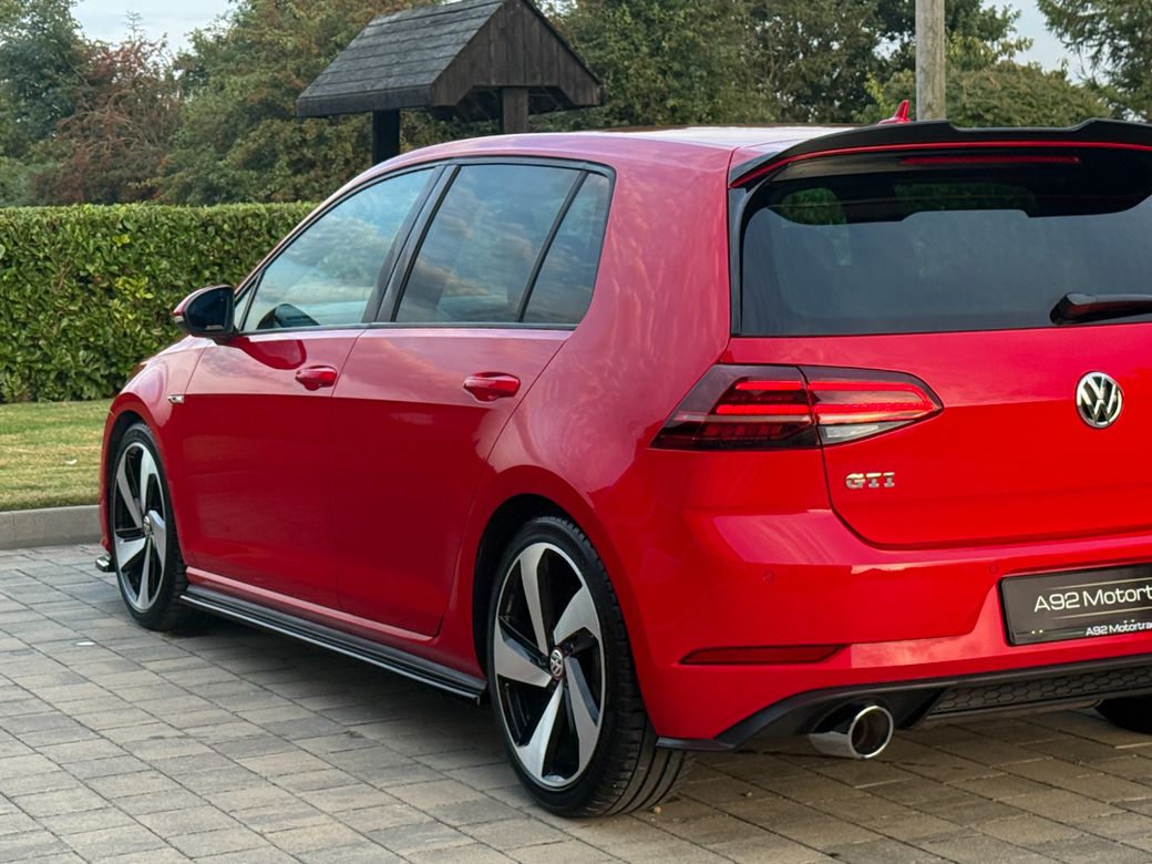 2017 Volkswagen Golf