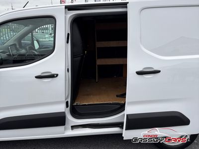2023 Peugeot Partner
