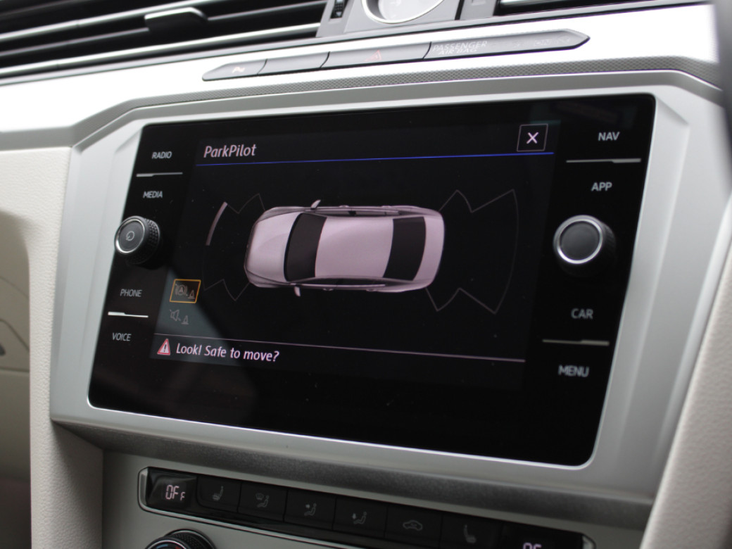 2019 Volkswagen Passat