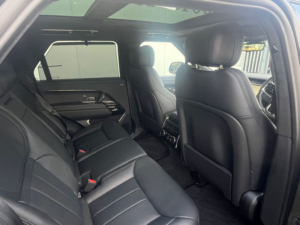 2025 Land Rover Range Rover Sport